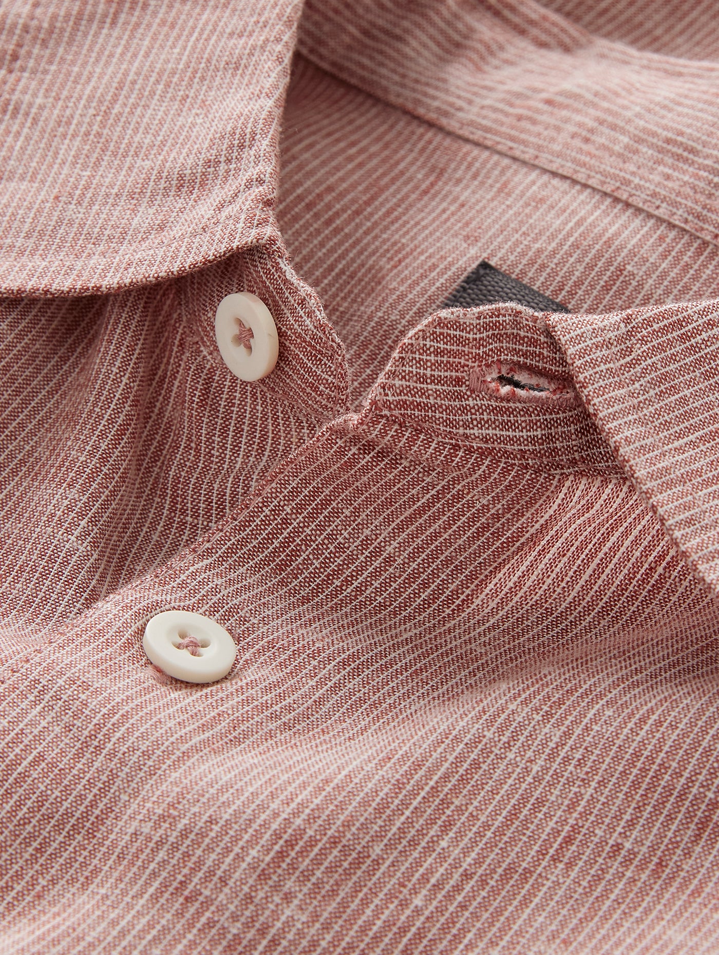 Men's Stint Short Sleeved Linen Shirt - Image 2